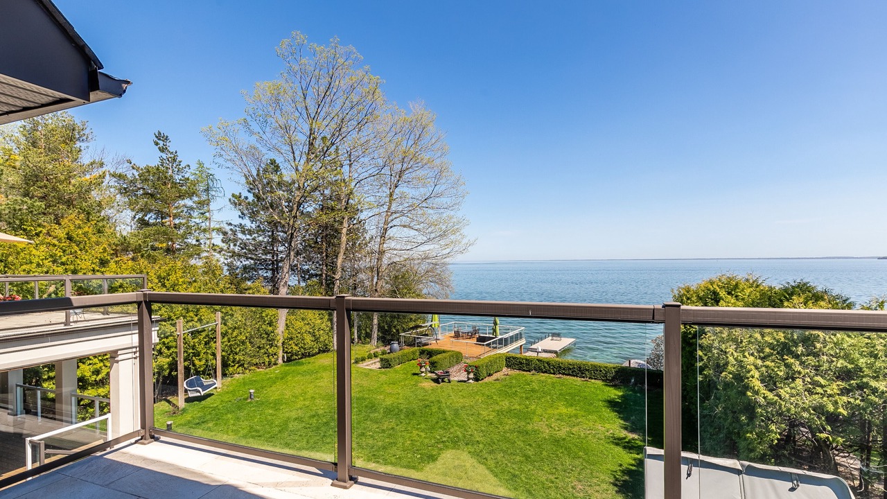 Photo of Patio Balcony in Innisfil