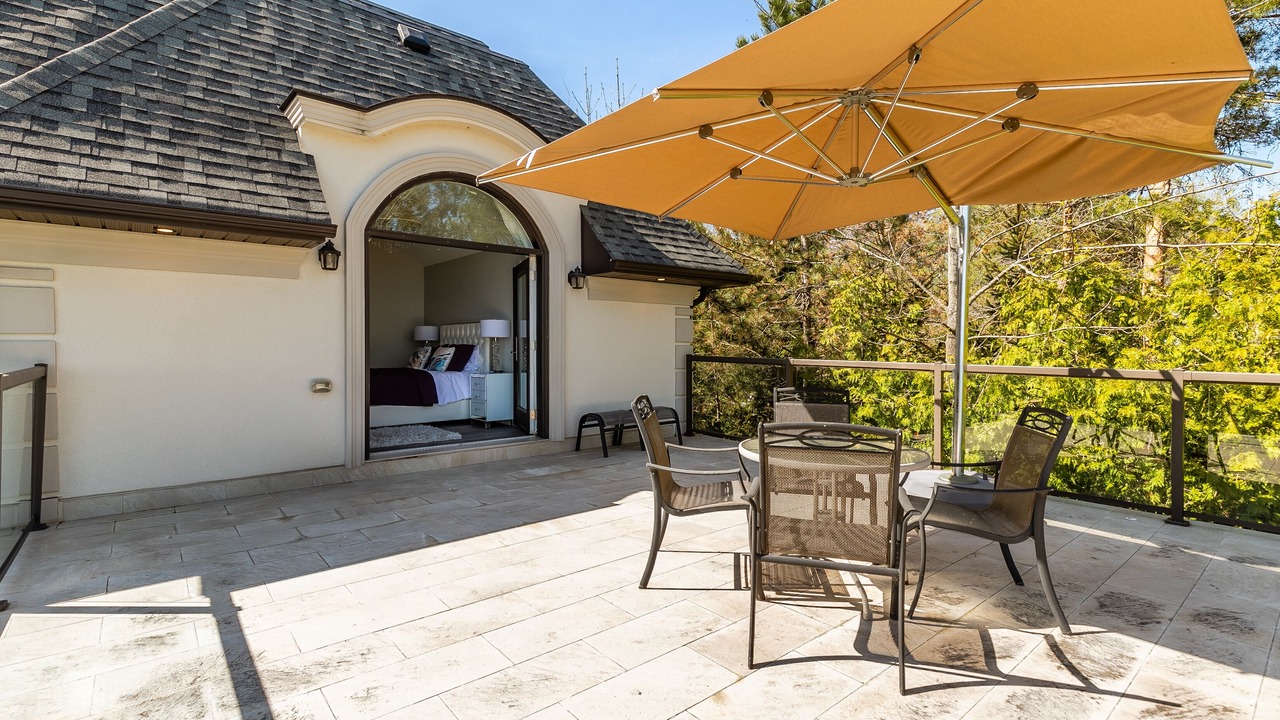 Photo of Patio Balcony in Innisfil