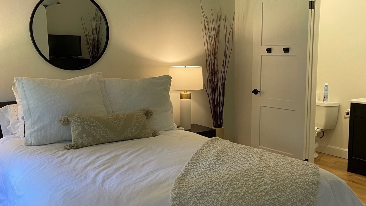 Photo of Bedroom in Picton