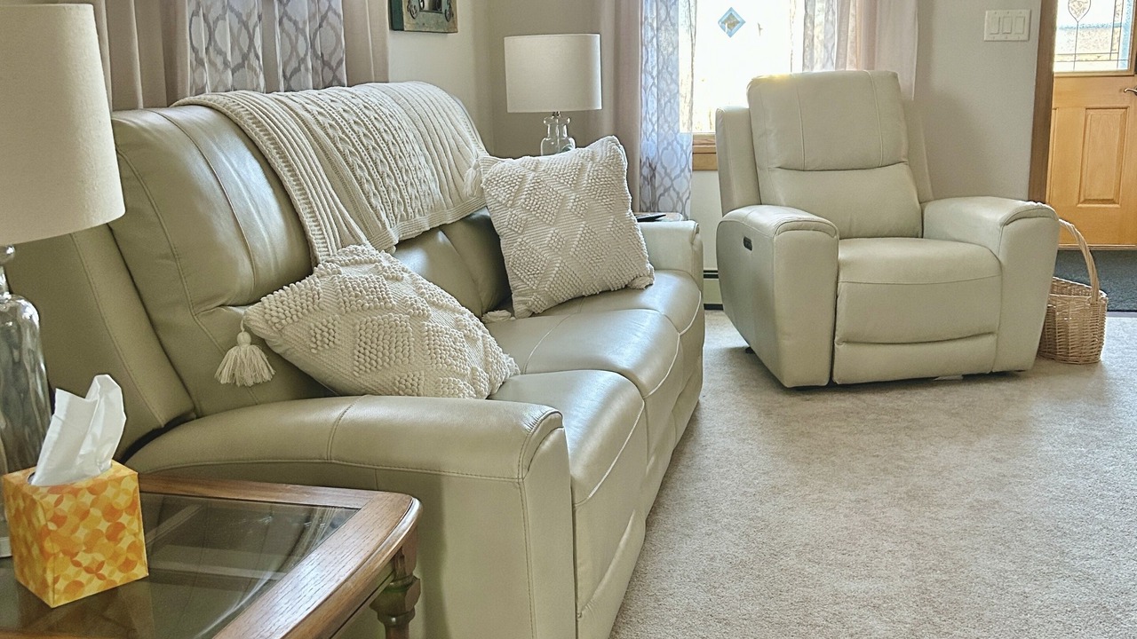 Photo of Livingroom in Two Harbors