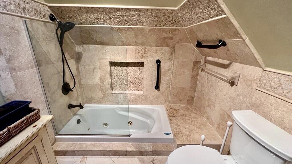 Photo of Bathroom in West Seventh