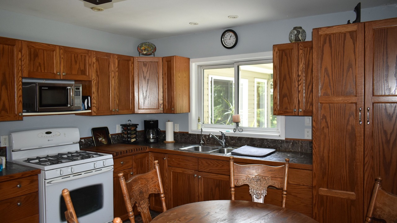 Photo of Kitchen in Port Colborne
