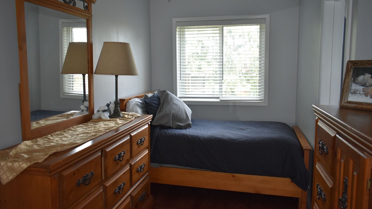 Photo of Bedroom in Port Colborne