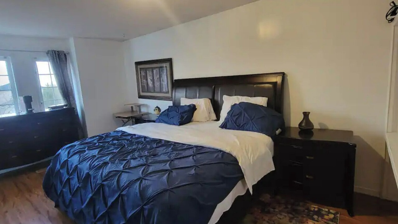 Photo of Bedroom in Barrie