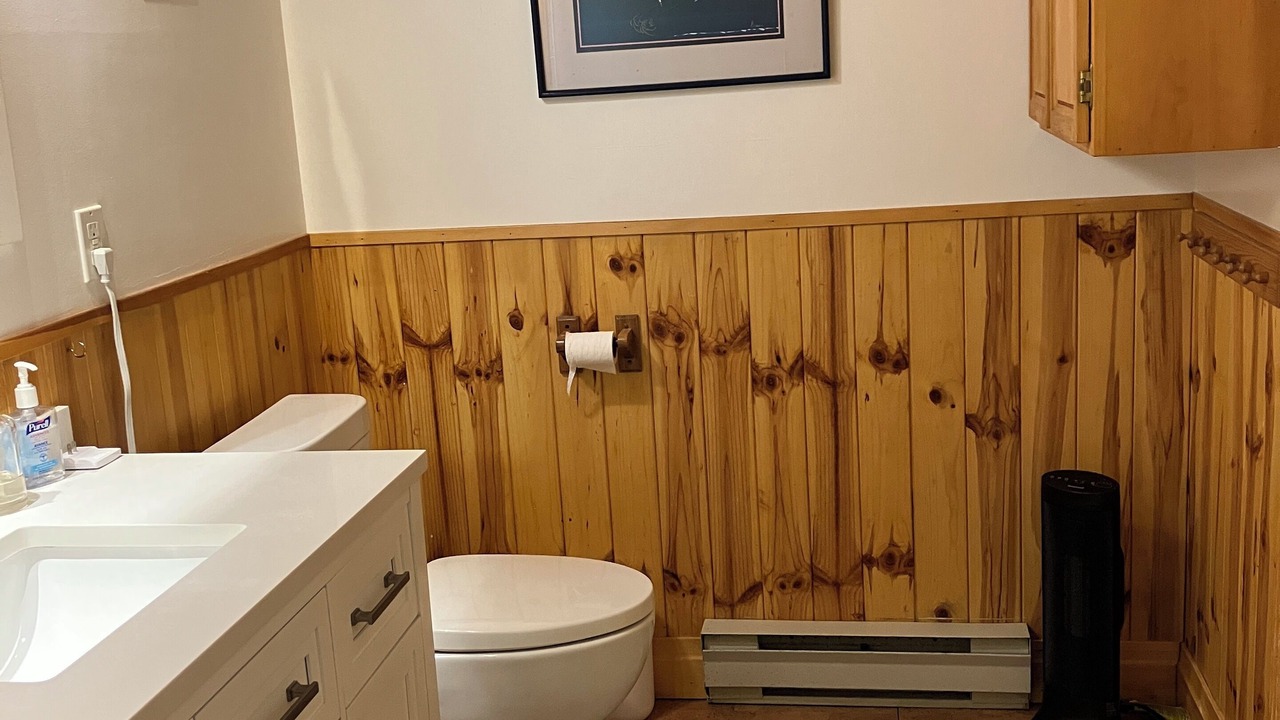 Photo of Bathroom in Algoma District