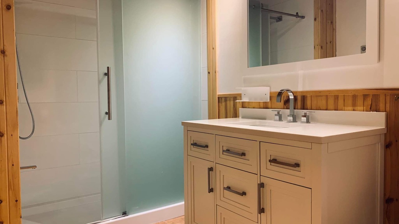 Photo of Bathroom in Algoma District