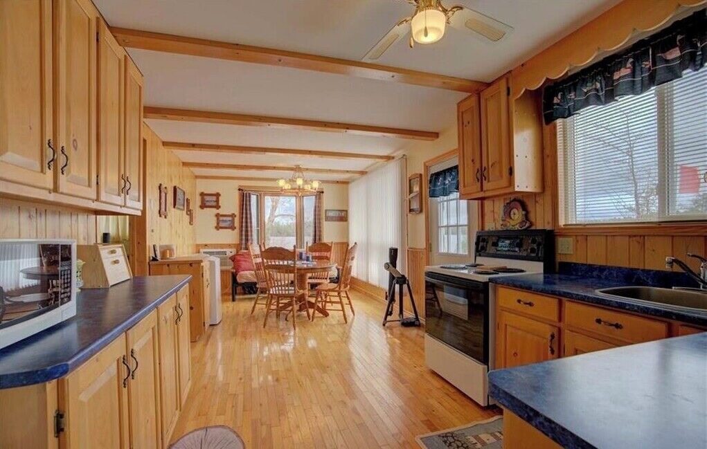 Photo of Kitchen in North Frontenac