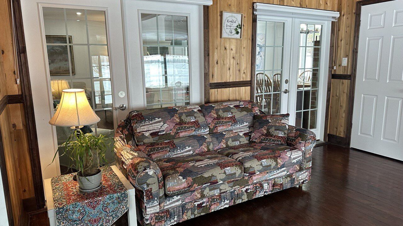 Photo of Livingroom in Carden