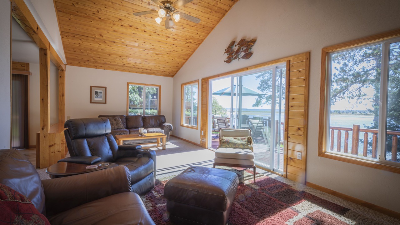 Photo of Livingroom in Walker