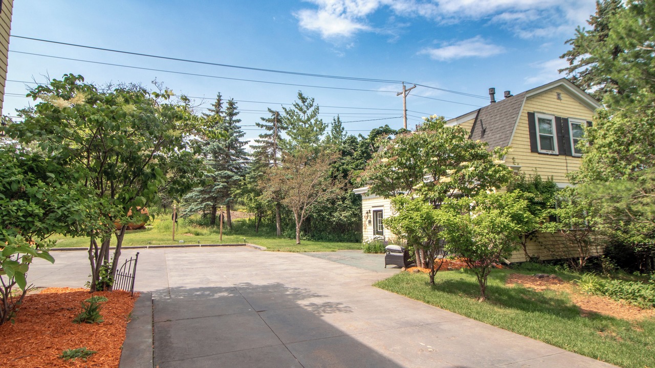 Photo of Outdoor in Congdon Park