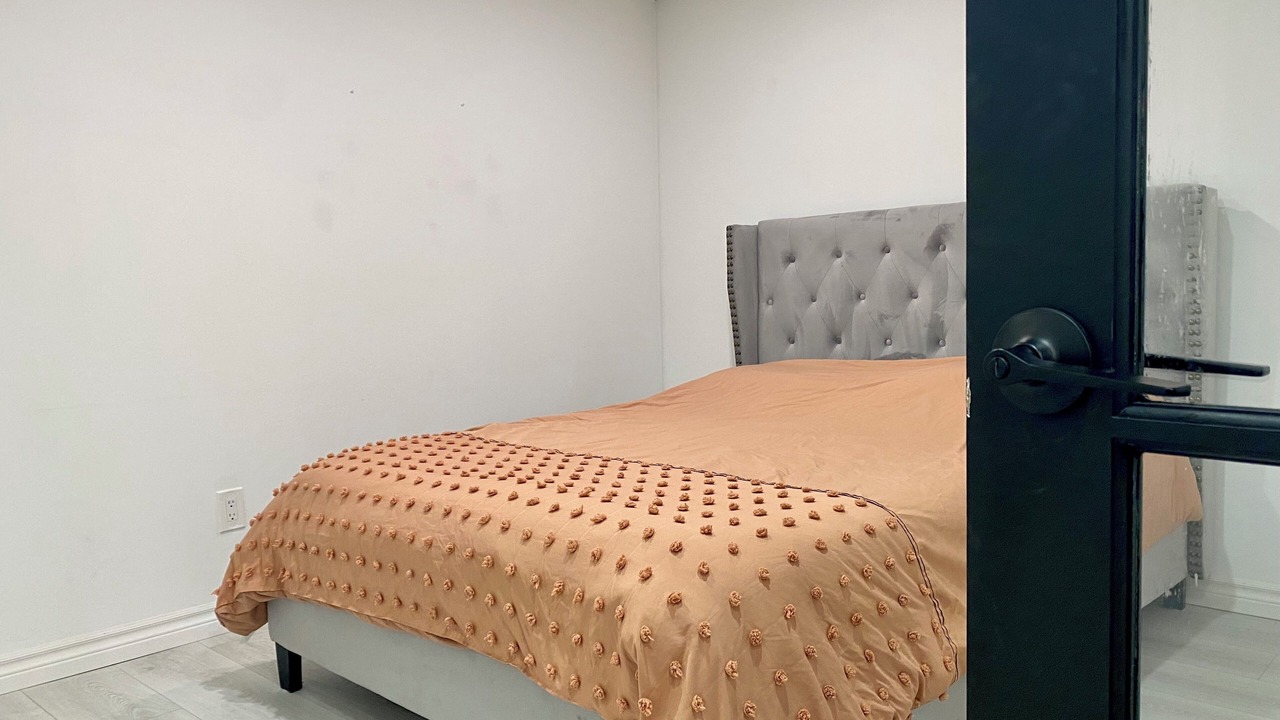 Photo of Bedroom in Thames Centre