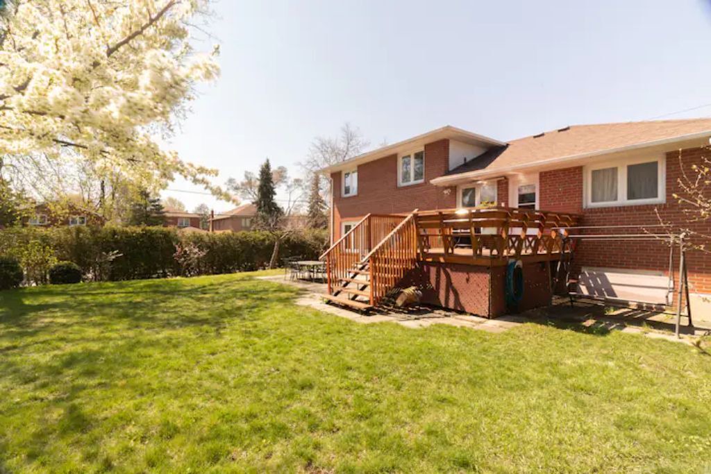 Photo of Outdoor in Willowdale