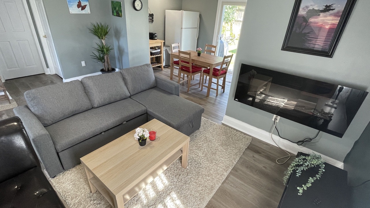 Photo of Livingroom in Midland