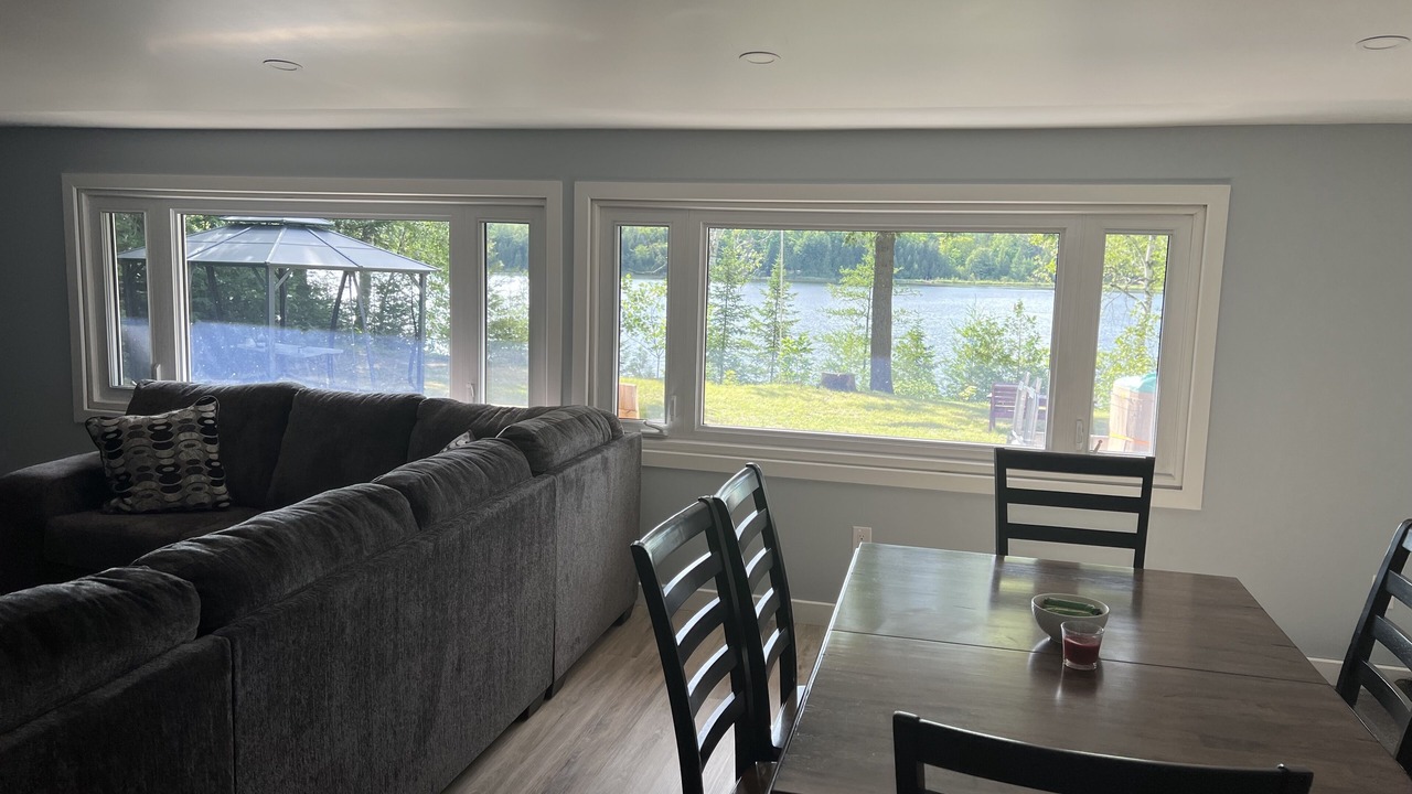 Photo of Livingroom in North Frontenac