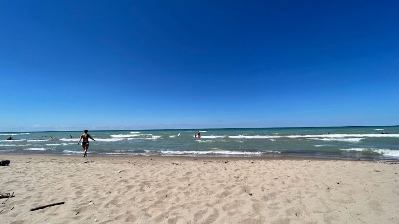 Photo of Others in Grand Bend