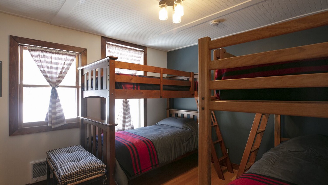 Photo of Bedroom in Orr