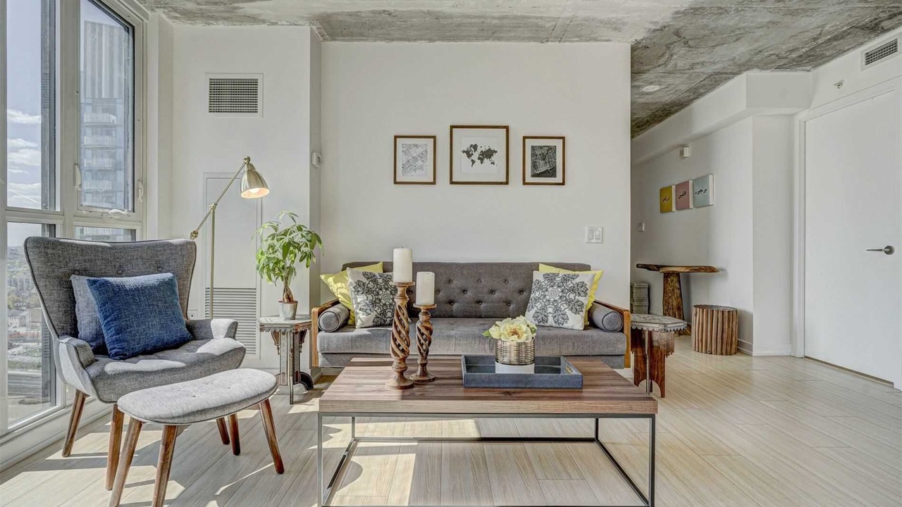 Photo of Livingroom in Fort York