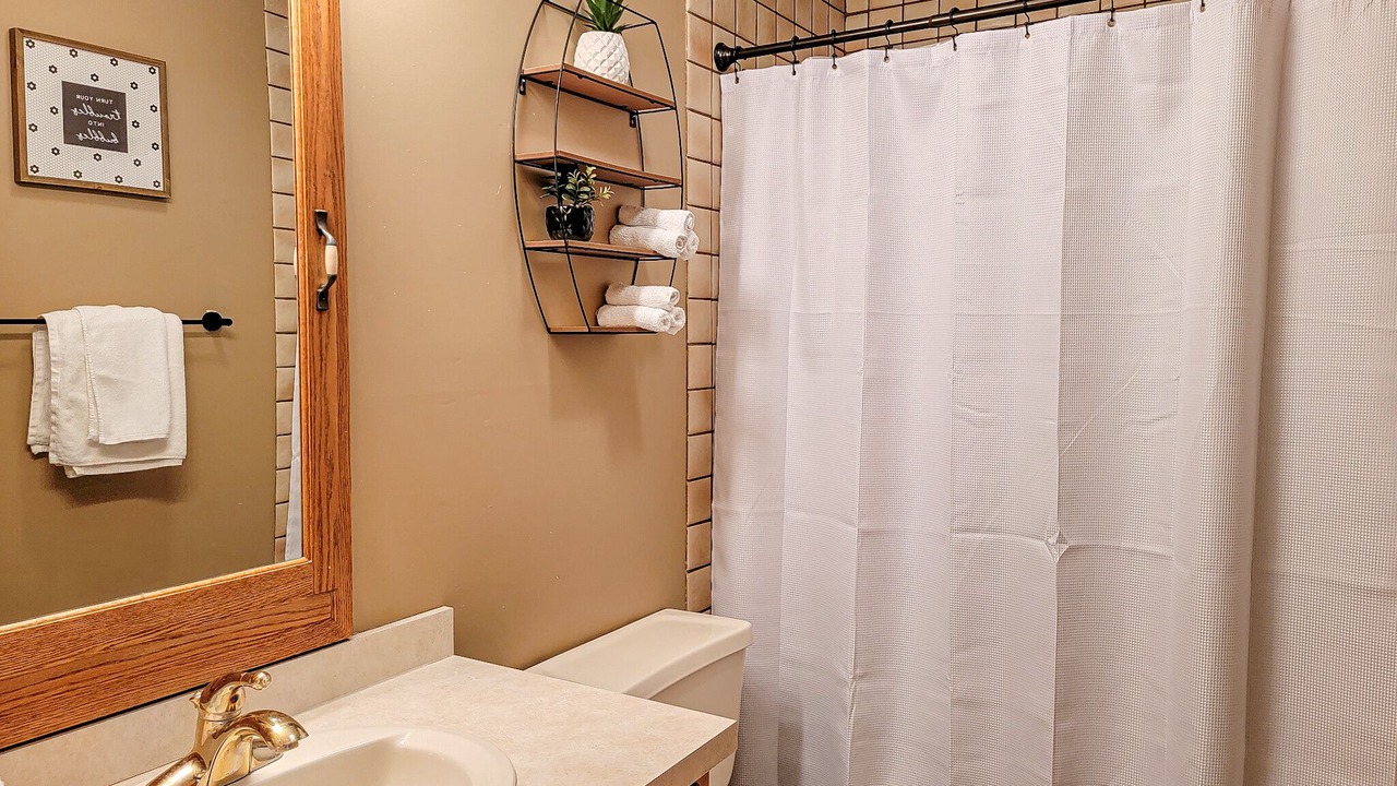 Photo of Bathroom in Bemidji