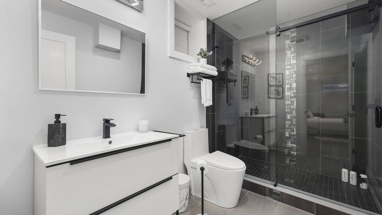 Photo of Bathroom in Dorset Park
