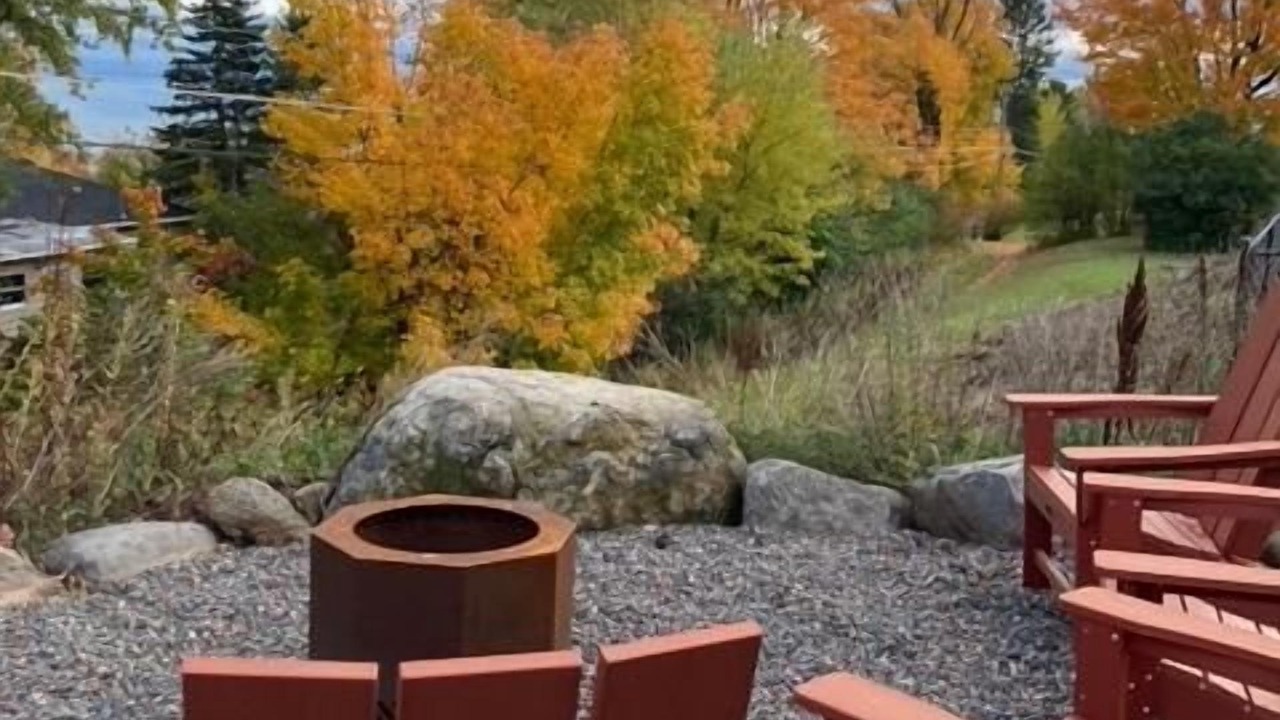 Photo of Outdoor in East Hillside