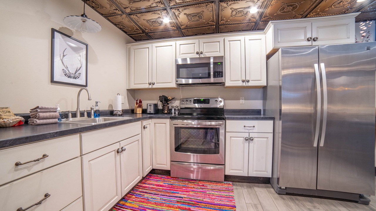 Photo of Kitchen in East Hillside