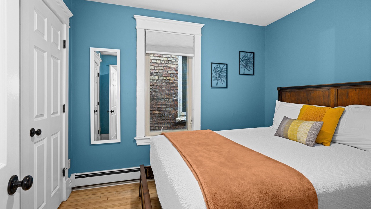 Photo of Bedroom in Central Hillside