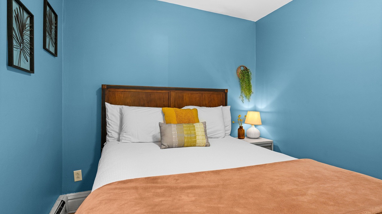 Photo of Bedroom in Central Hillside