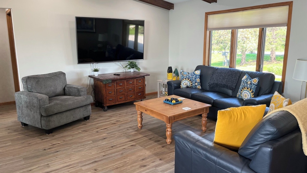 Photo of Livingroom in Alexandria