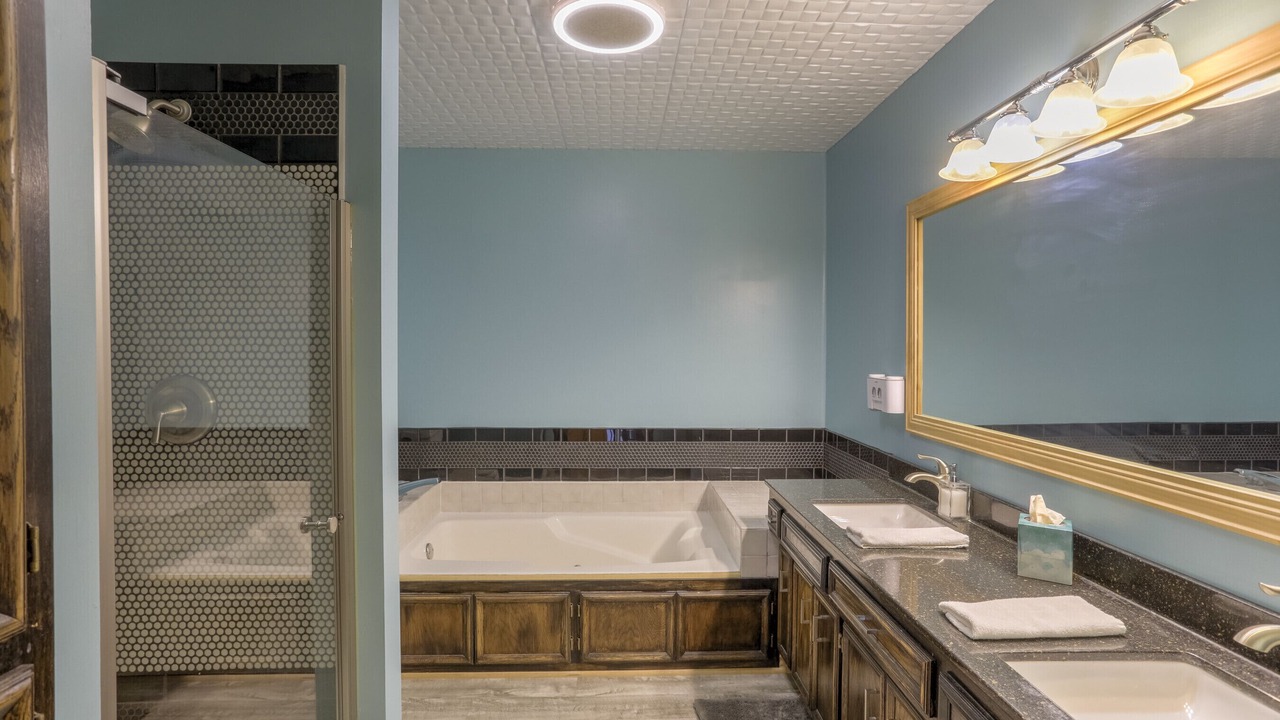 Photo of Bathroom in Burnsville