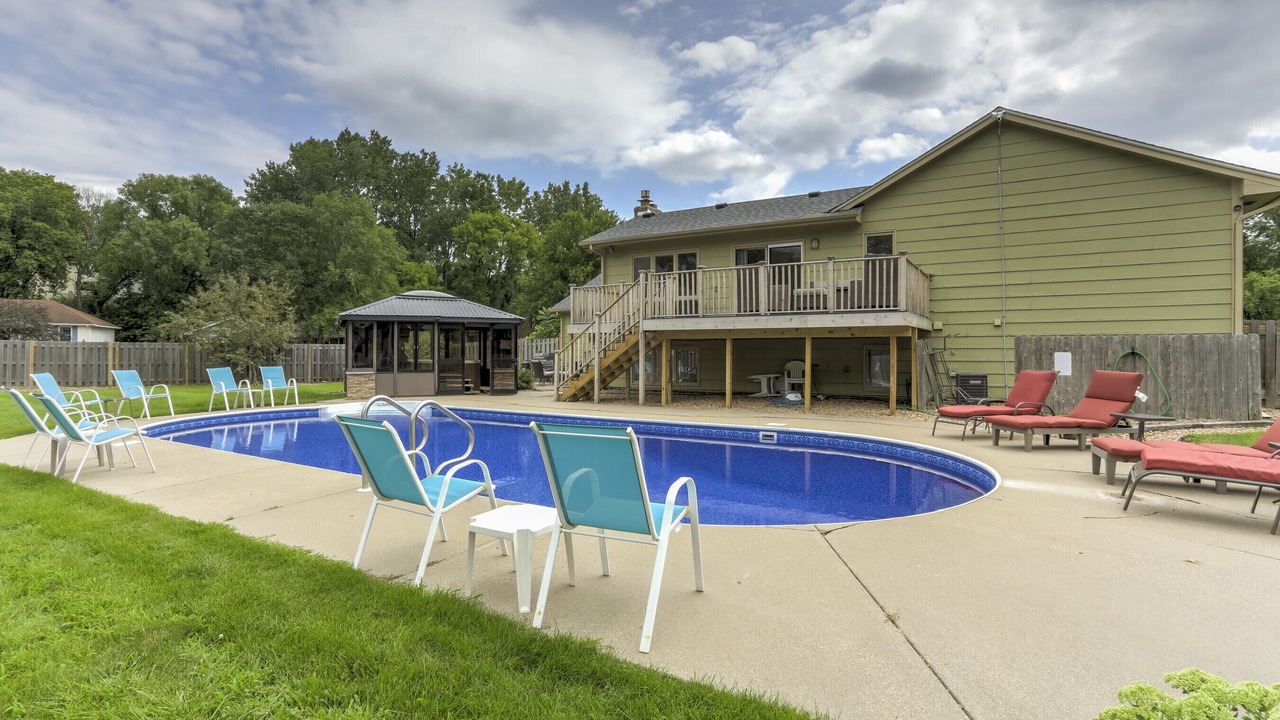 Photo of Outdoor in Burnsville