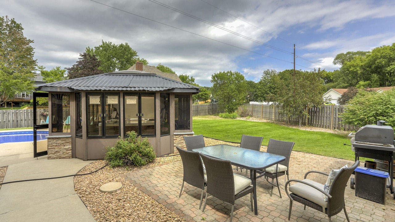 Photo of Outdoor in Burnsville