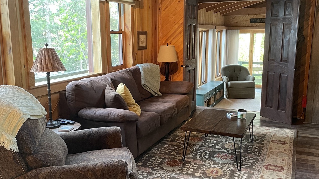 Photo of Livingroom in Long Lost Lake