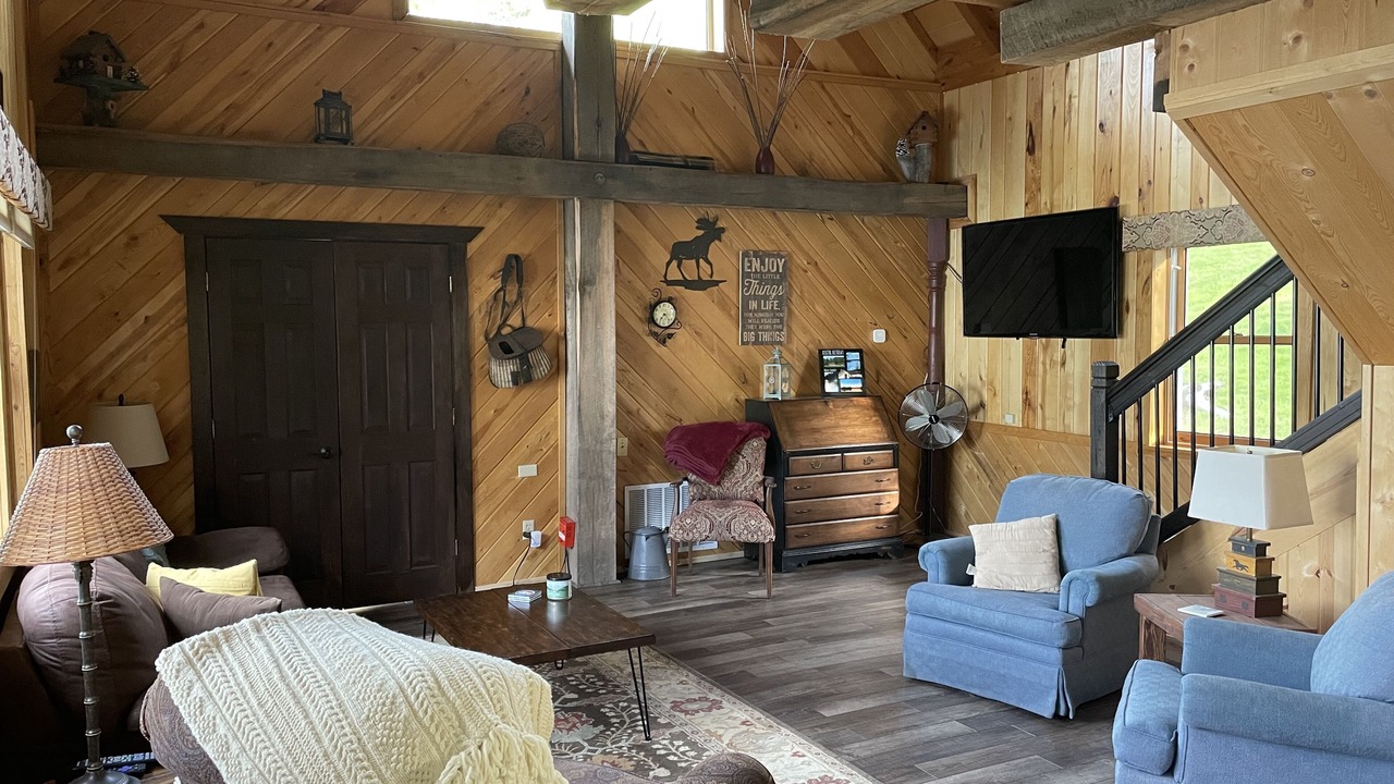 Photo of Livingroom in Long Lost Lake