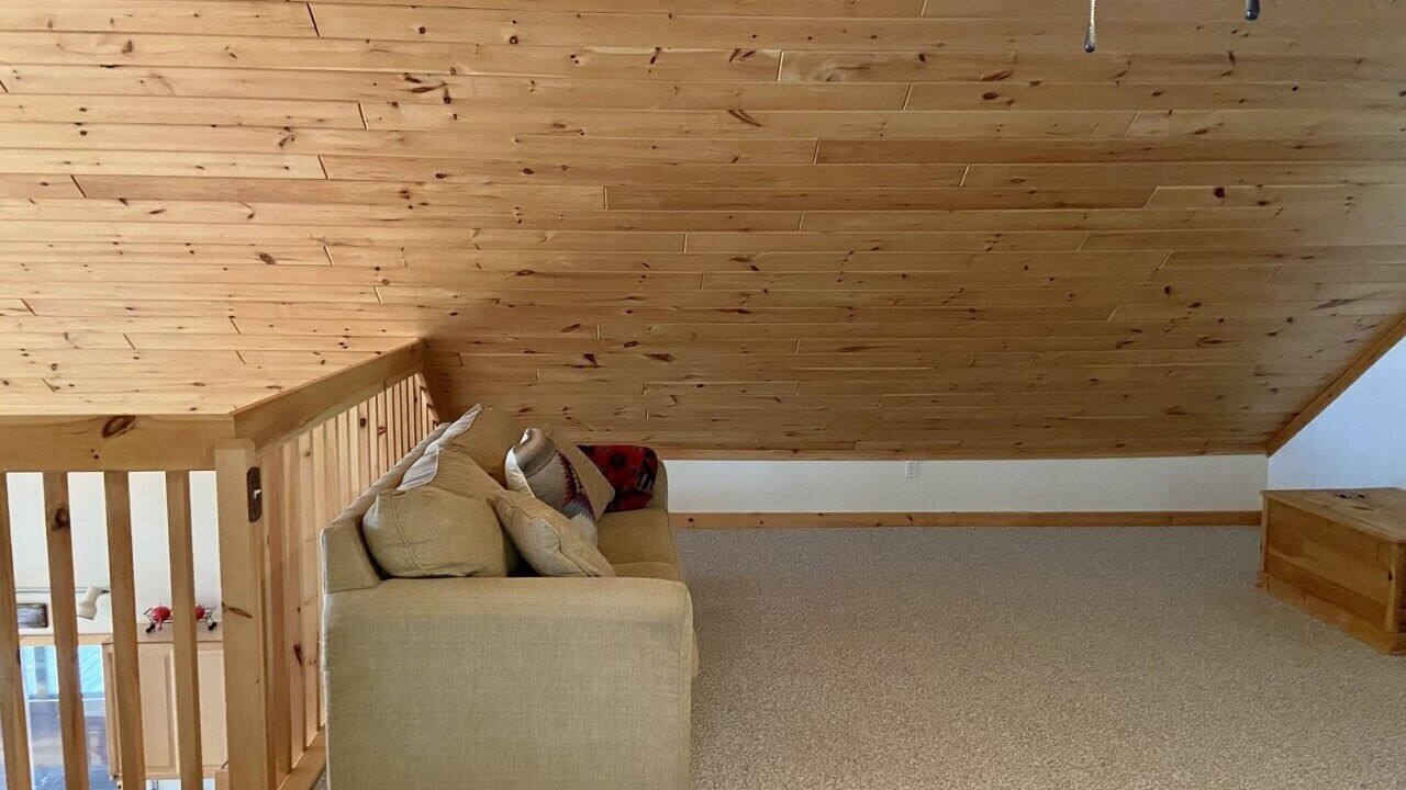 Photo of Livingroom in Leeds and the Thousand Islands