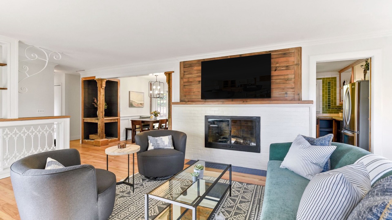 Photo of Livingroom in Edina