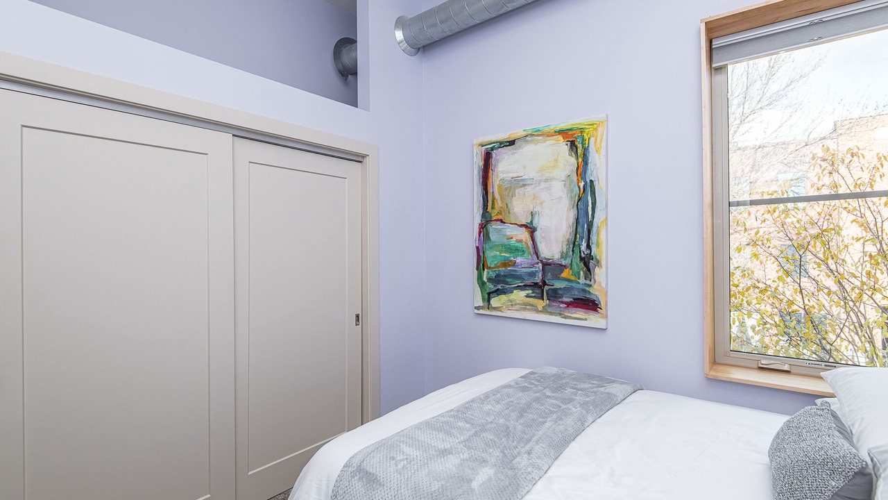 Photo of Bedroom in East Side Pioneers