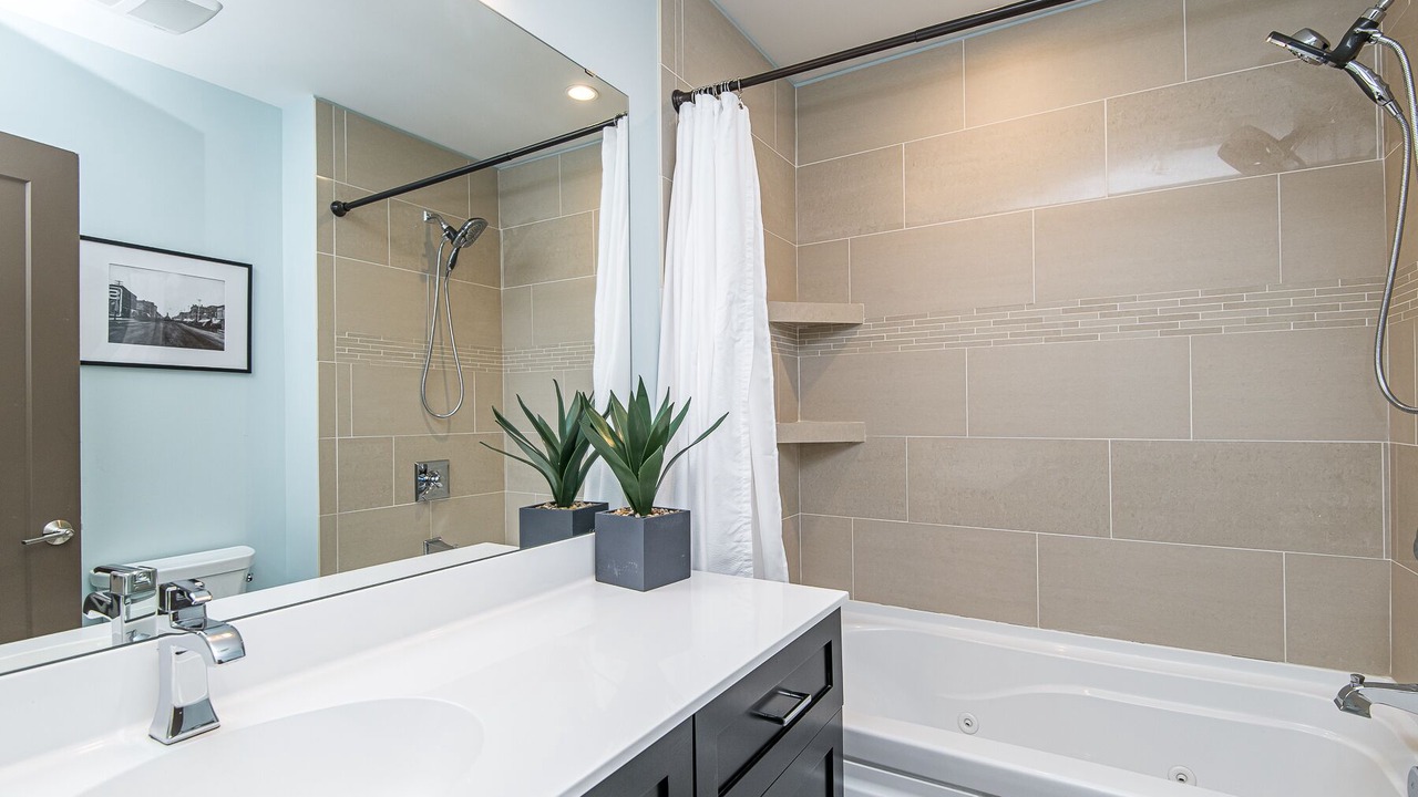 Photo of Bathroom in East Side Pioneers