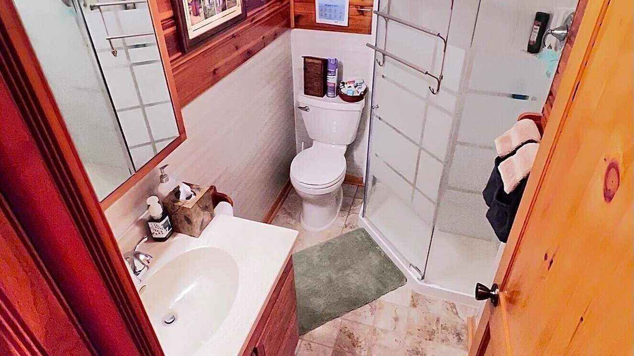 Photo of Bathroom in Cook