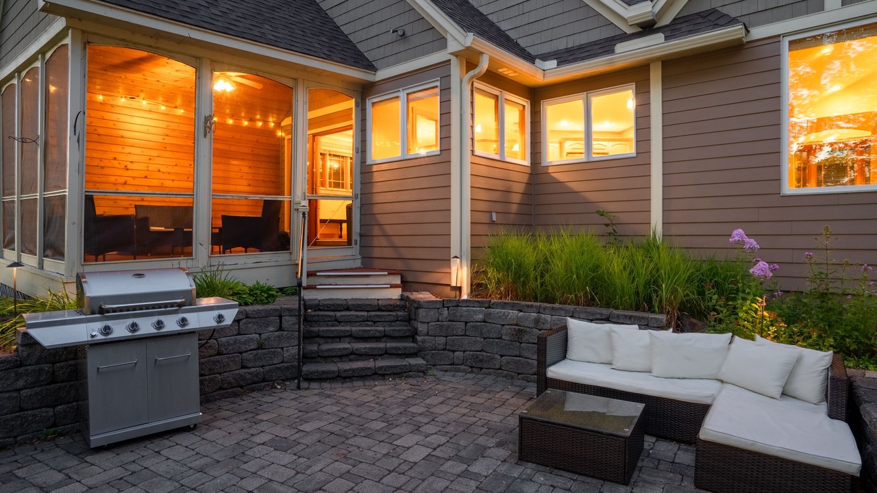 Photo of Patio Balcony in Chisago City