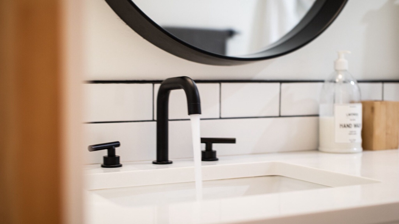 Photo of Bathroom in Lakeshore