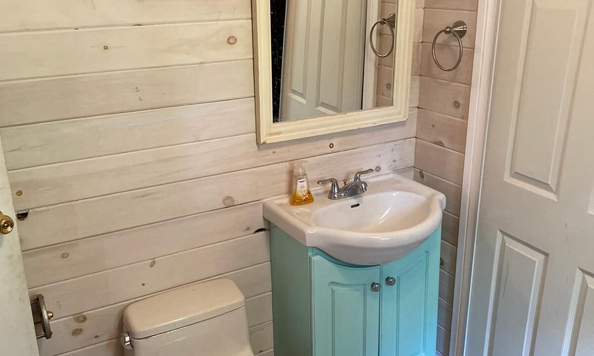 Photo of Bathroom in Cloyne