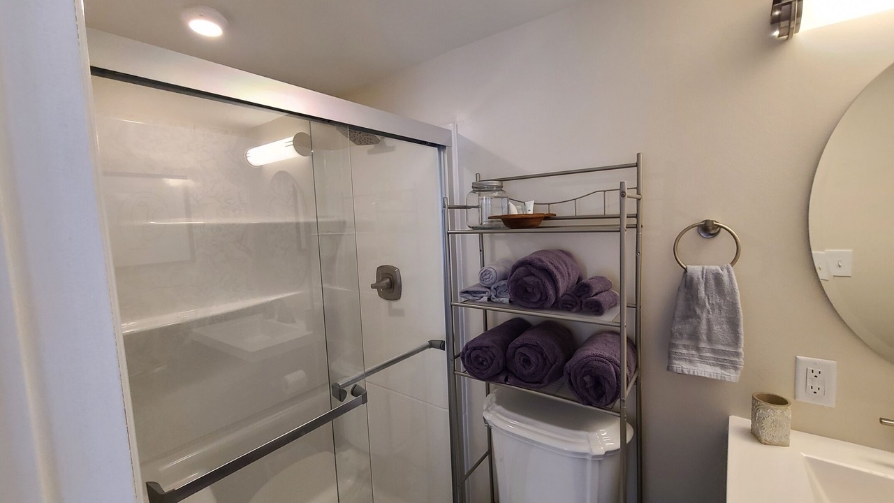 Photo of Bathroom in Slatterly Park