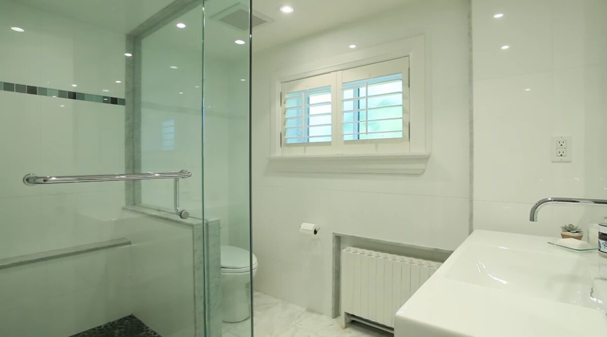 Photo of Bathroom in Mineola