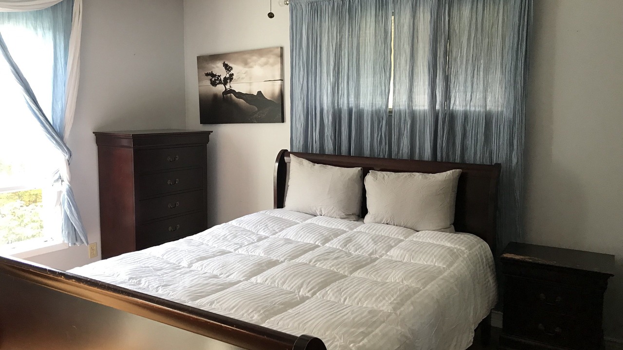 Photo of Bedroom in Port Sydney
