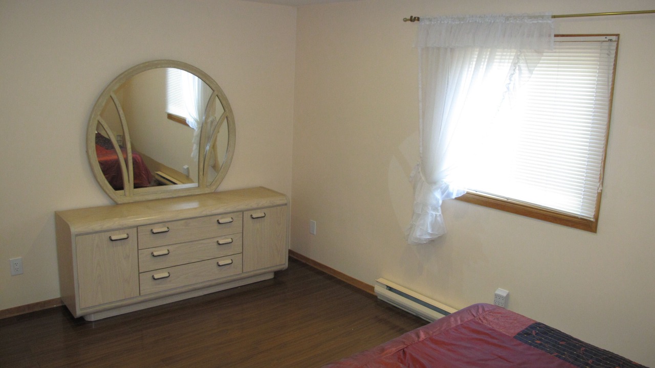 Photo of Bedroom in Puslinch
