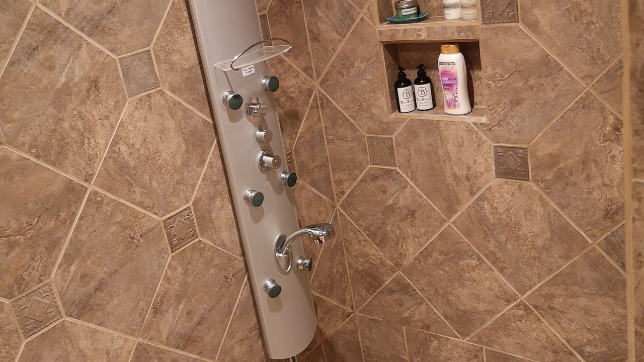 Photo of Bathroom in Georgian Bluffs