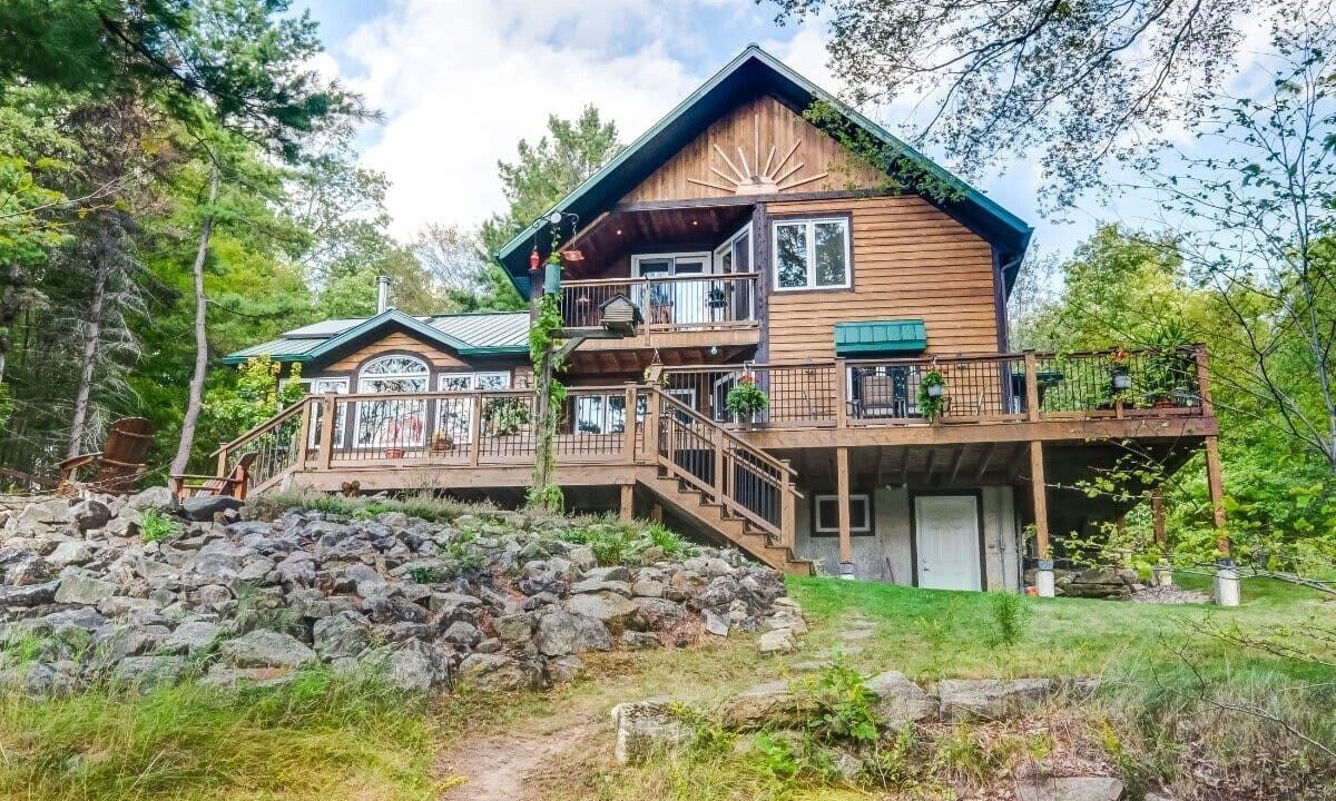 Photo of Outdoor in Frontenac