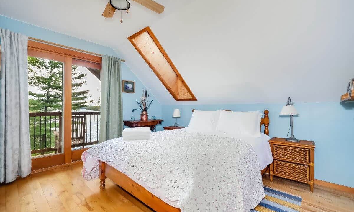Photo of Bedroom in Frontenac