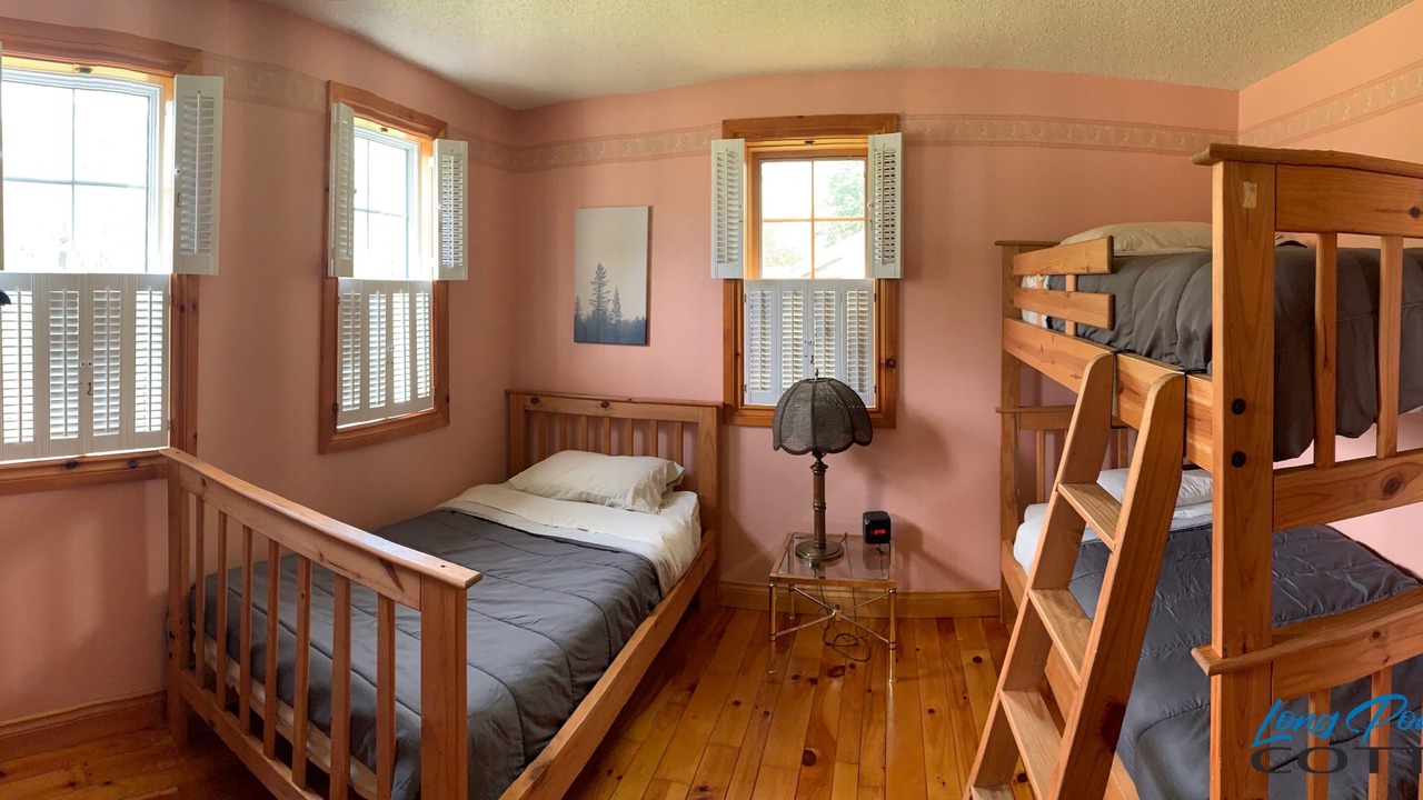 Photo of Bedroom in Long Point