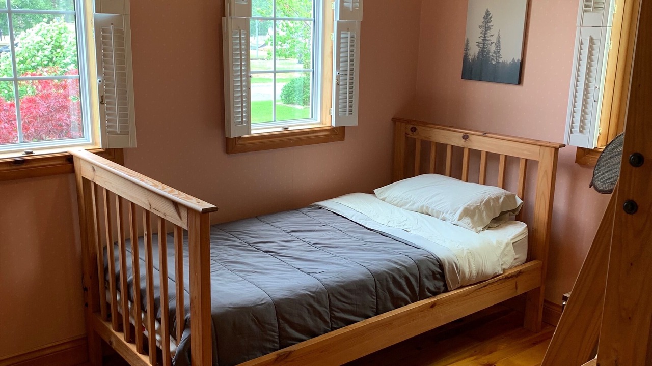 Photo of Bedroom in Long Point